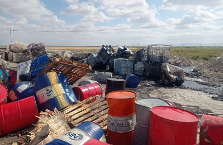 Konya'da akılalmaz olay! İki mahalleye içi asit dolu variller bıraktılar!